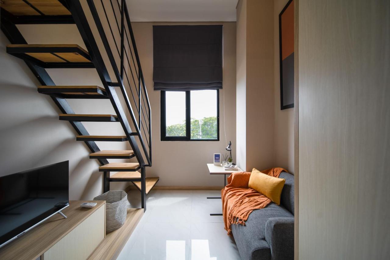 Cove Prima Aparthotel Jakarta Exteriör bild