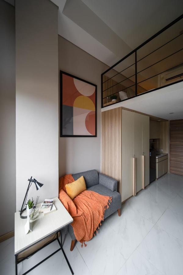 Cove Prima Aparthotel Jakarta Exteriör bild