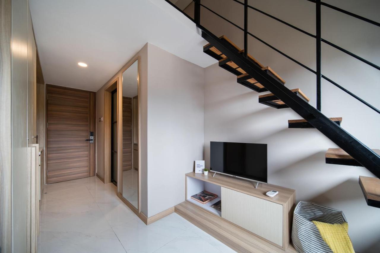 Cove Prima Aparthotel Jakarta Exteriör bild